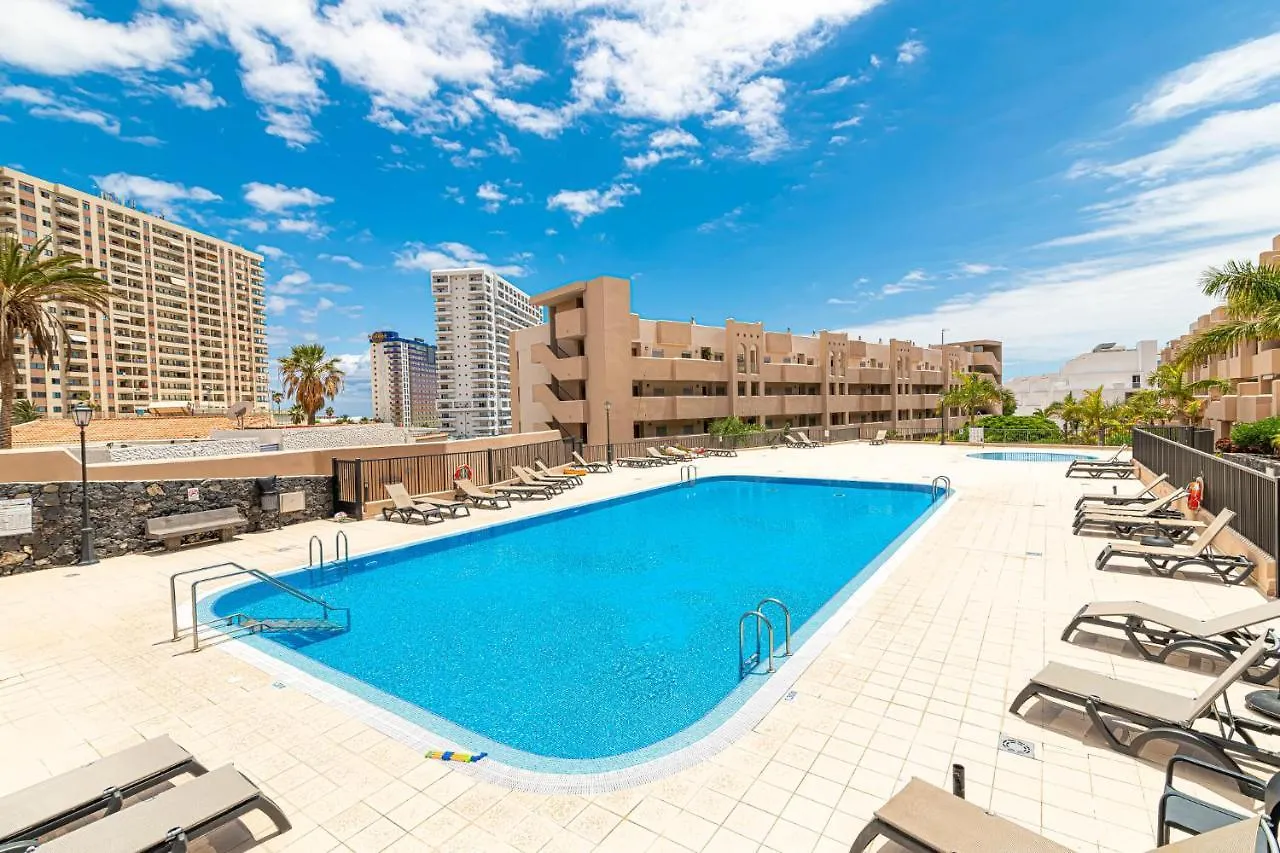 Go2Tenerife Apart'Madera Terrace, Swimming Pool & Parking Costa Adeje  Costa Adeje (Tenerife)